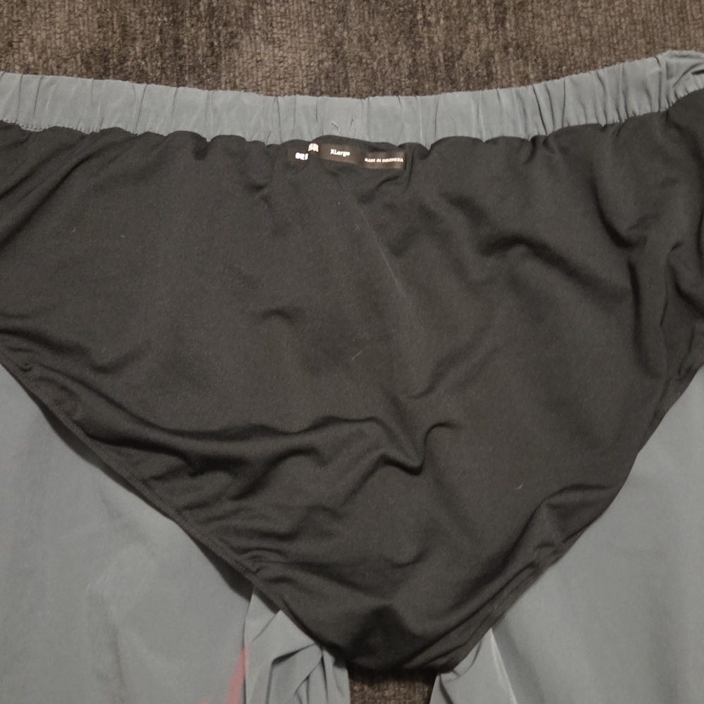 REI Men's Athletic Shorts - Slate Blue. Size XL - Picture 4 of 8